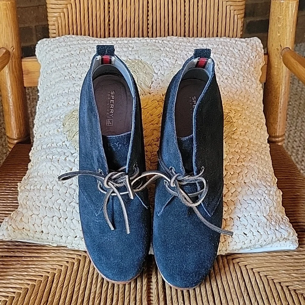 Sperry suede Harlow wedges, black, size 9M